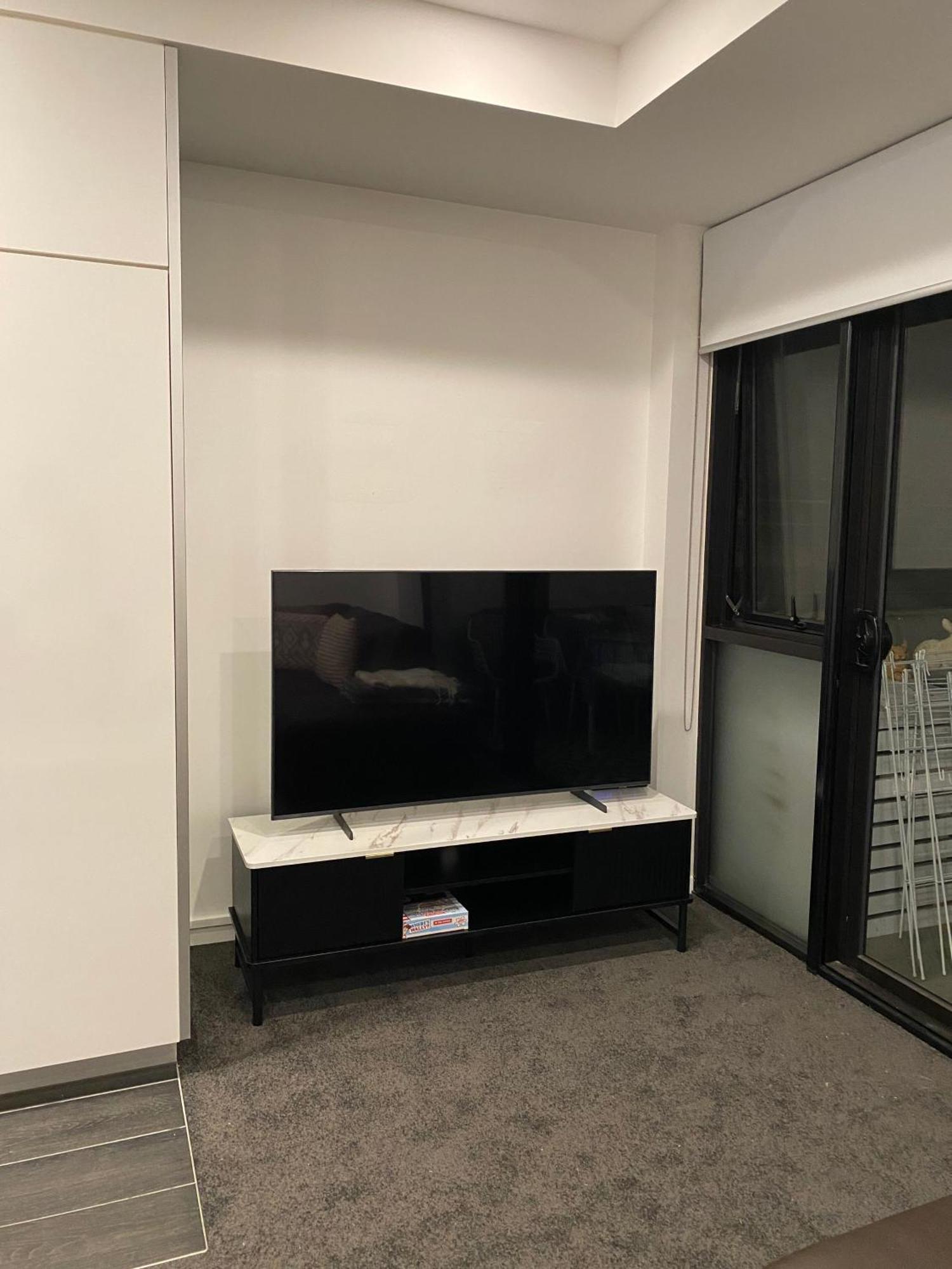 Modern Quiet 1 & 2 Bed Apt Opposite Albert Park Мелбърн Екстериор снимка